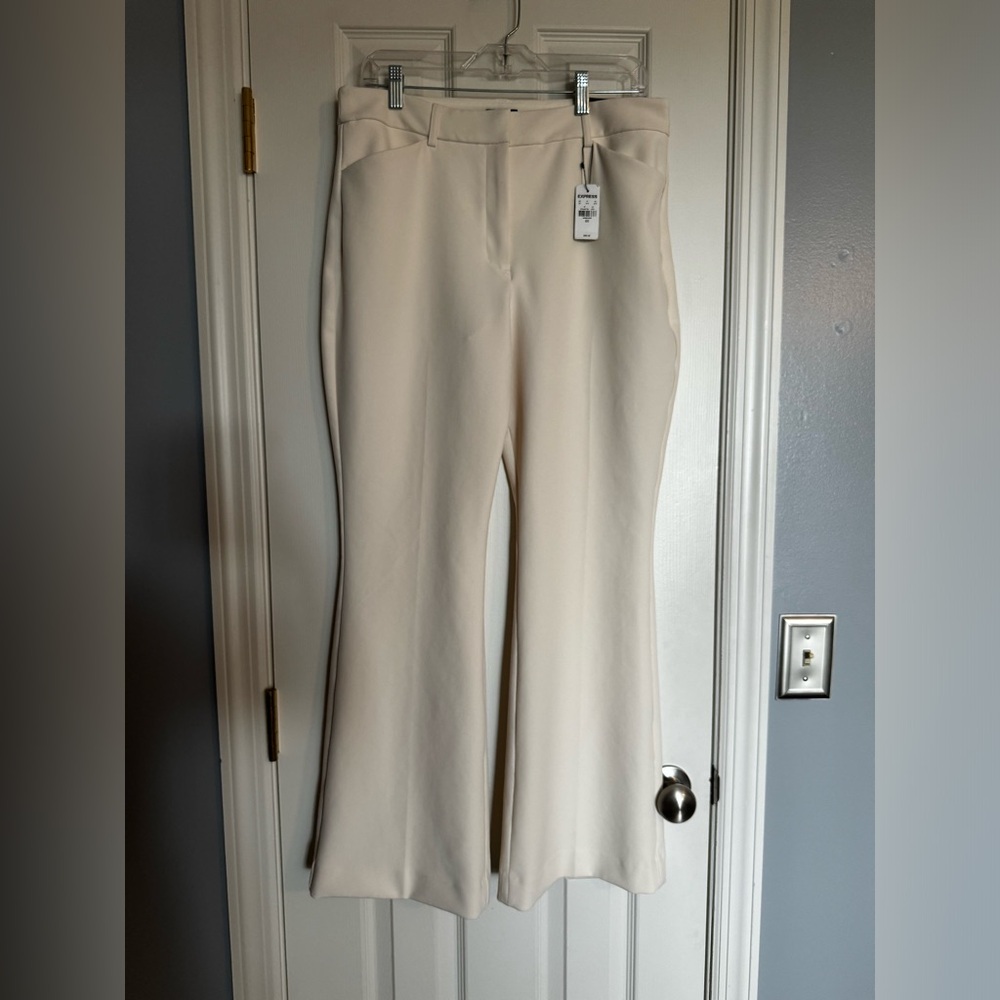 Express Editor Mid Rise Flare Dress Pants Size 10 Short